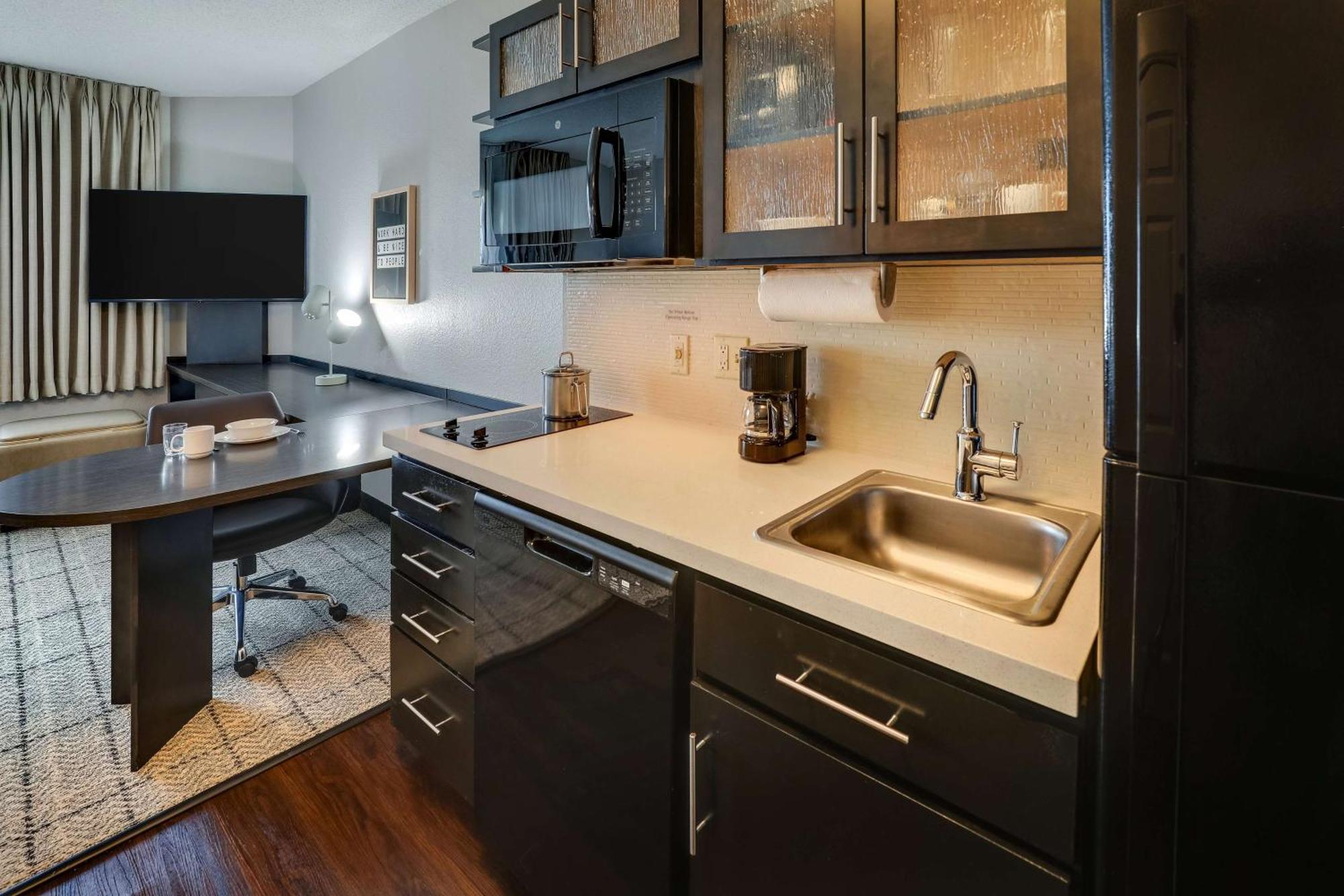 Sonesta Simply Suites Miami Airport Doral Zewnętrze zdjęcie